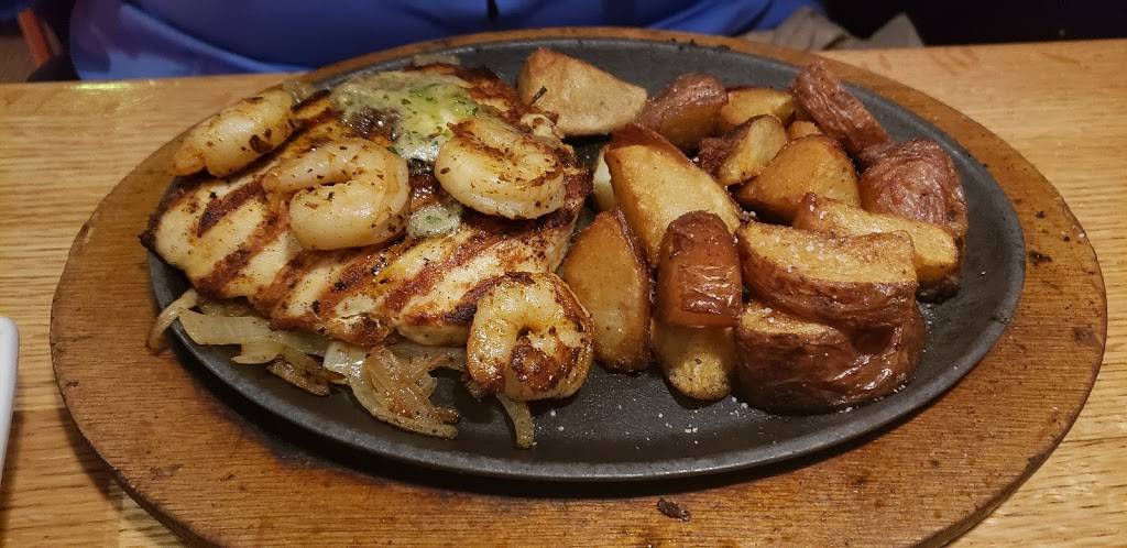 Applebees Grill + Bar | restaurant | 35055 Maplegrove Rd, Willoughby, OH 44094, USA | 4409428740 OR +1 440-942-8740