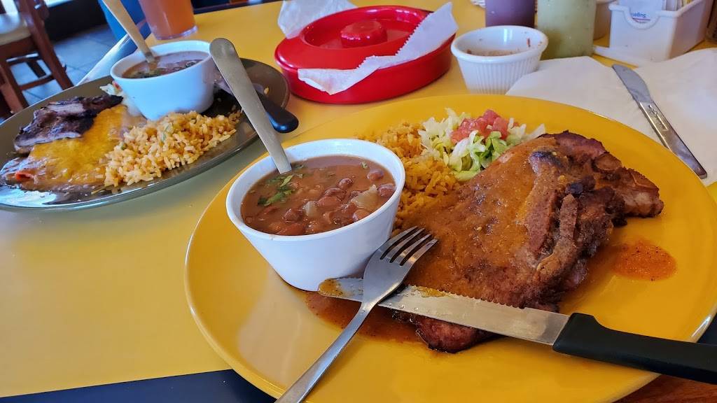 La Tia Bertha | restaurant | 7101 Bandera Rd, San Antonio, TX 78238, USA | 2103621057 OR +1 210-362-1057