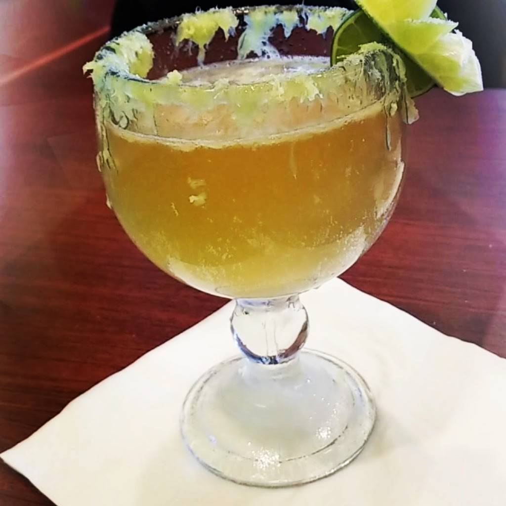 Los Compadres Cafe | restaurant | 1316 N Interstate Dr, Norman, OK 73072, USA | 4053608680 OR +1 405-360-8680