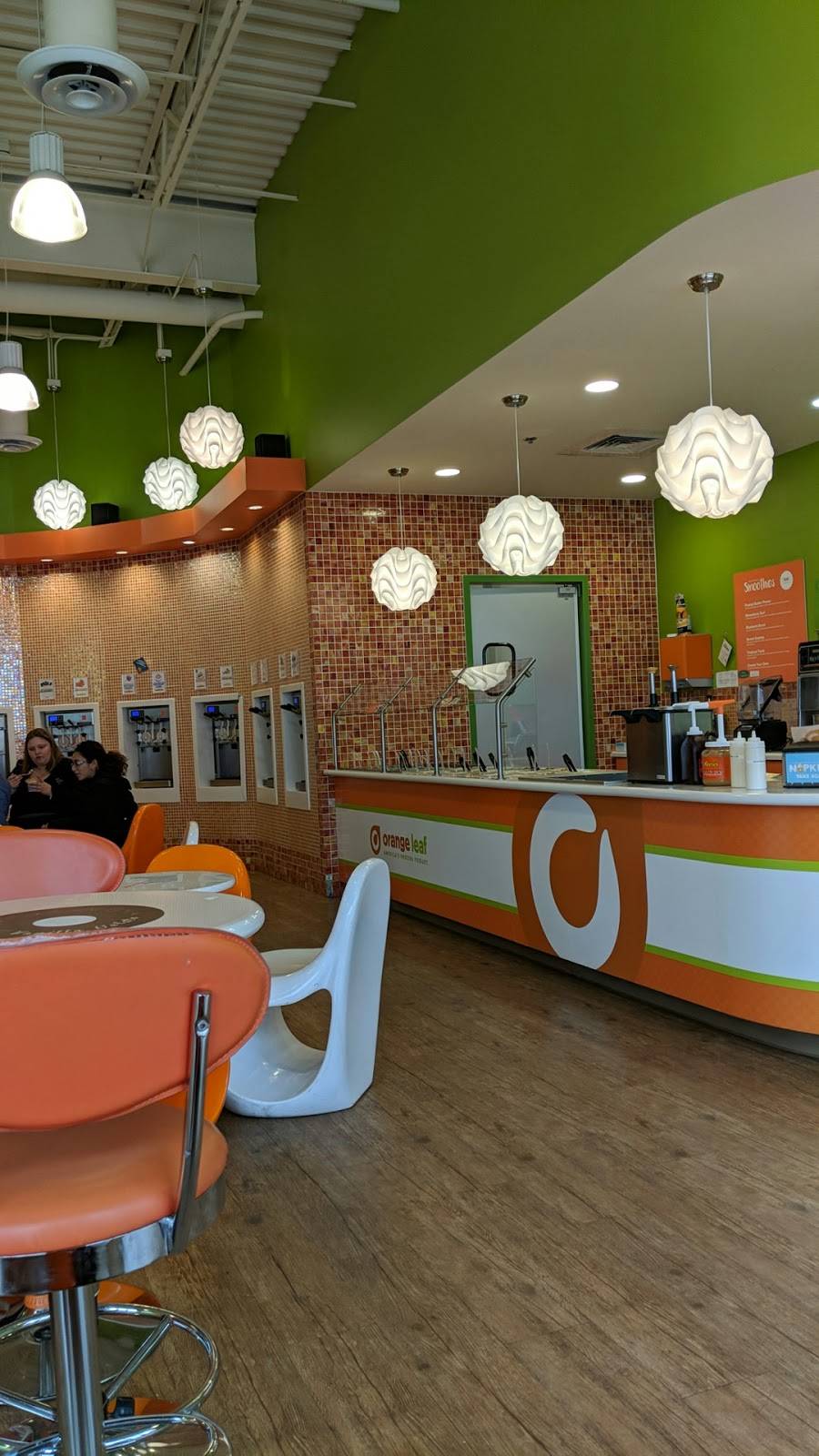 Orange Leaf | restaurant | 1190 W Sunset Dr Ste 110, Waukesha, WI 53189, USA | 2624082423 OR +1 262-408-2423