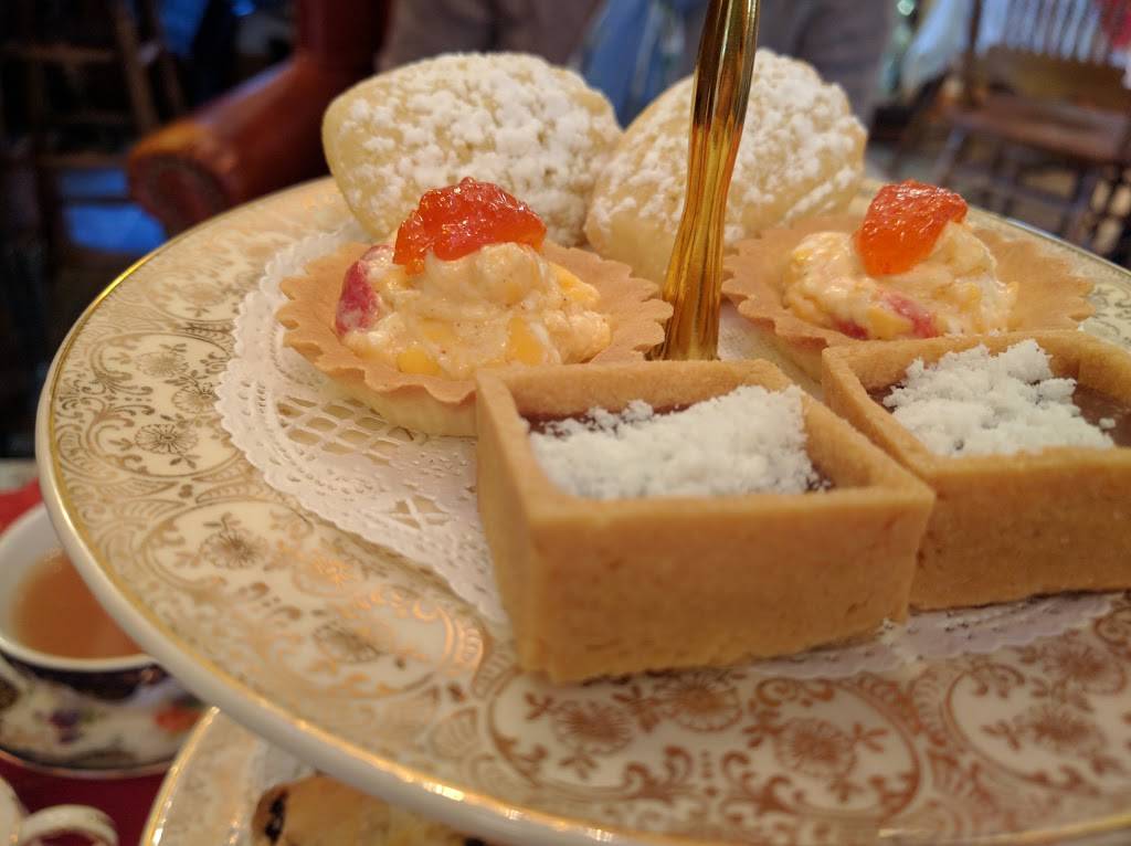 Anne Hathaway Cottage Tea Room | cafe | 950 W Beverley St, Staunton, VA 24401, USA | 5408858885 OR +1 540-885-8885