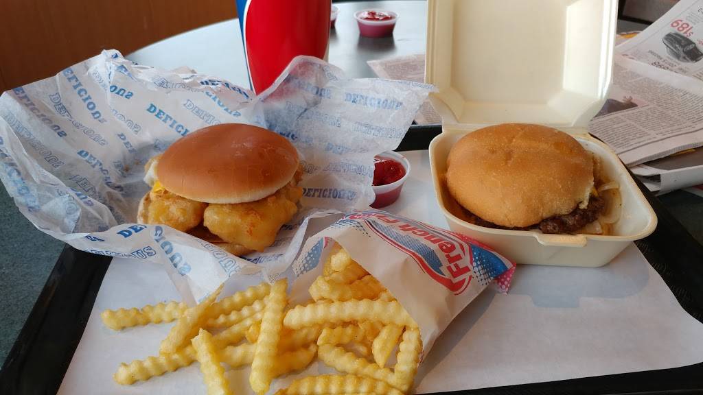 Tuckers Hamburgers | restaurant | 444 W Johnson St, Fond du Lac, WI 54935, USA | 9209221200 OR +1 920-922-1200