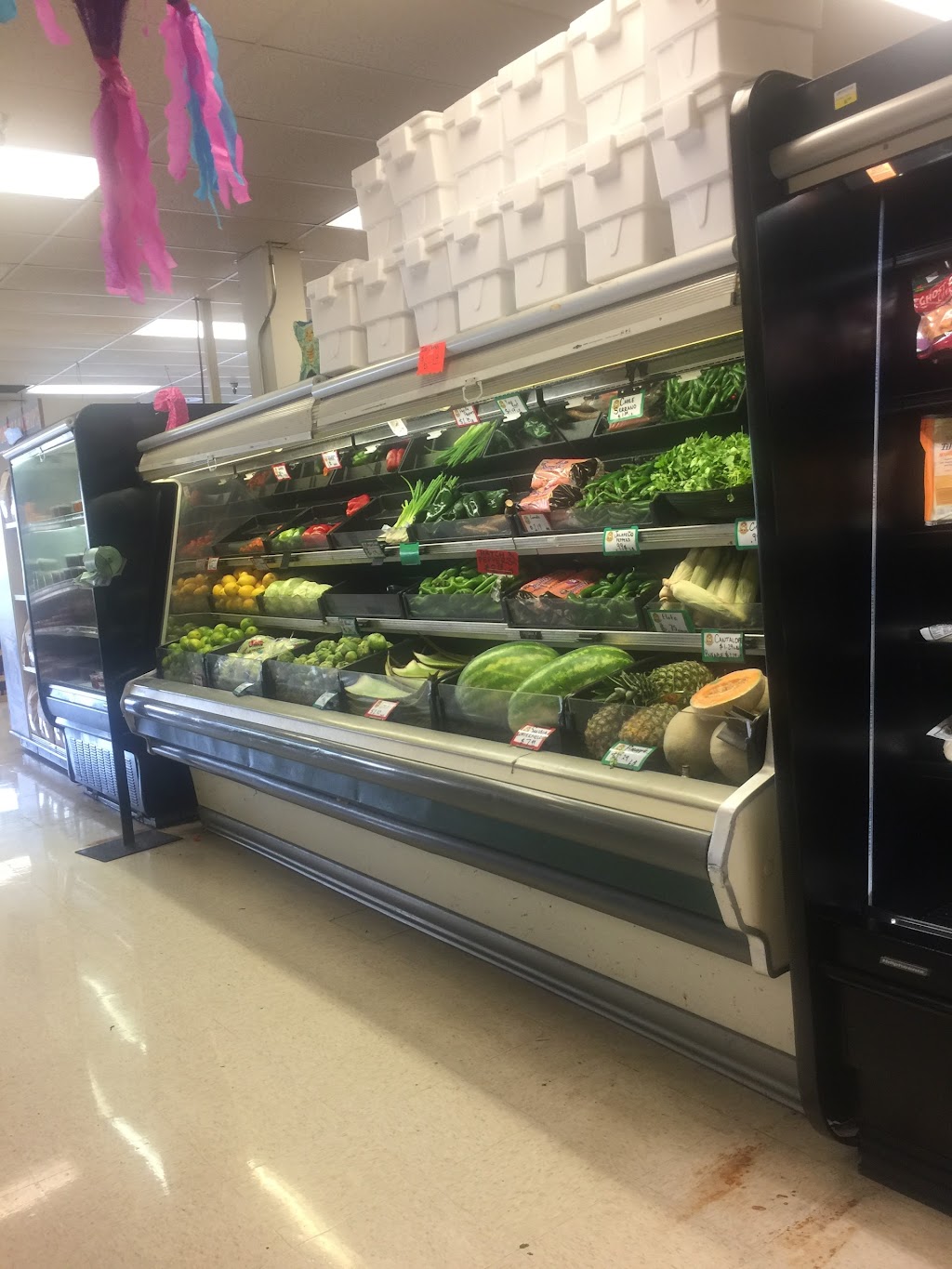 De Leon Foods | bakery | 102 E Francis Ave, Spokane, WA 99208, USA | 5094833033 OR +1 509-483-3033