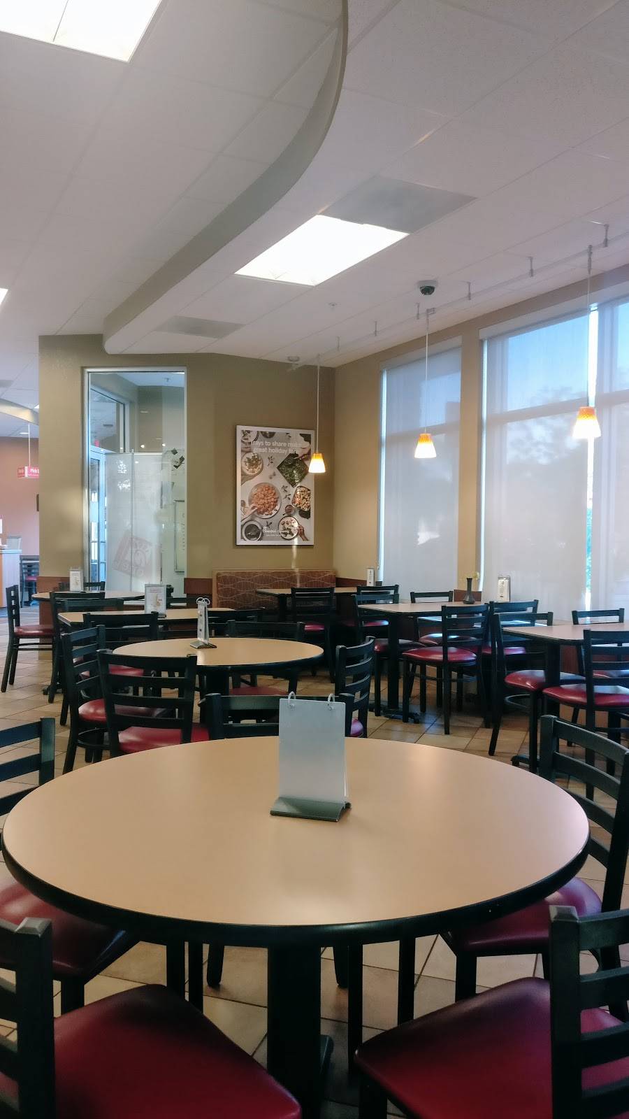 Chick-fil-A | restaurant | 15990 SW 41st St, Davie, FL 33331, USA | 9543845113 OR +1 954-384-5113