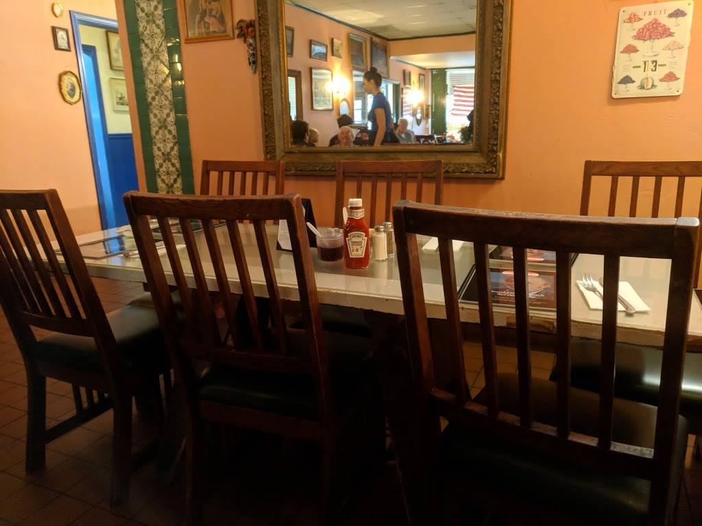 John OGroats | restaurant | 10516 Pico Blvd, Los Angeles, CA 90064, USA | 3102040692 OR +1 310-204-0692