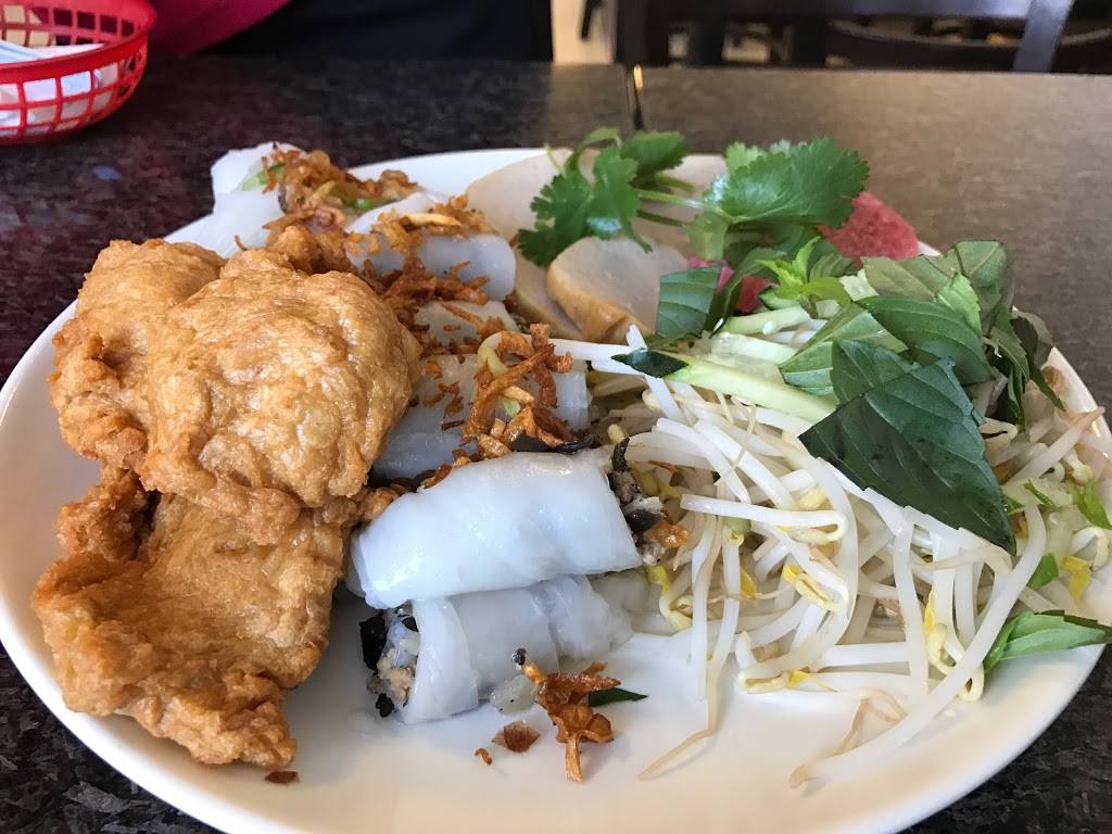 Phuong Nga Banh Cuon & BBQ | restaurant | 4141 University Ave, San Diego, CA 92105, USA | 6195010068 OR +1 619-501-0068