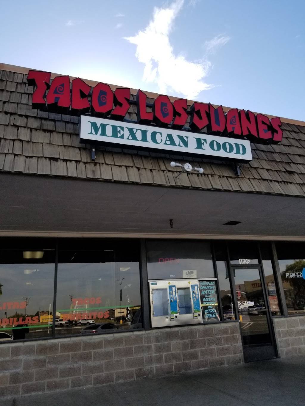 Tacos Los Juanes | restaurant | 1025 W Bush St, Lemoore, CA 93245, USA | 5599244168 OR +1 559-924-4168