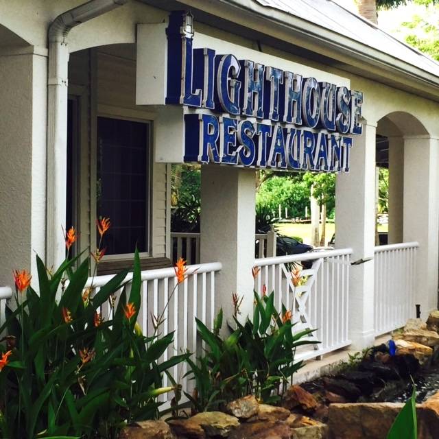 Lighthouse Restaurant & Bar | restaurant | 14301 Port Comfort Rd, Fort Myers, FL 33908, USA | 2394890770 OR +1 239-489-0770