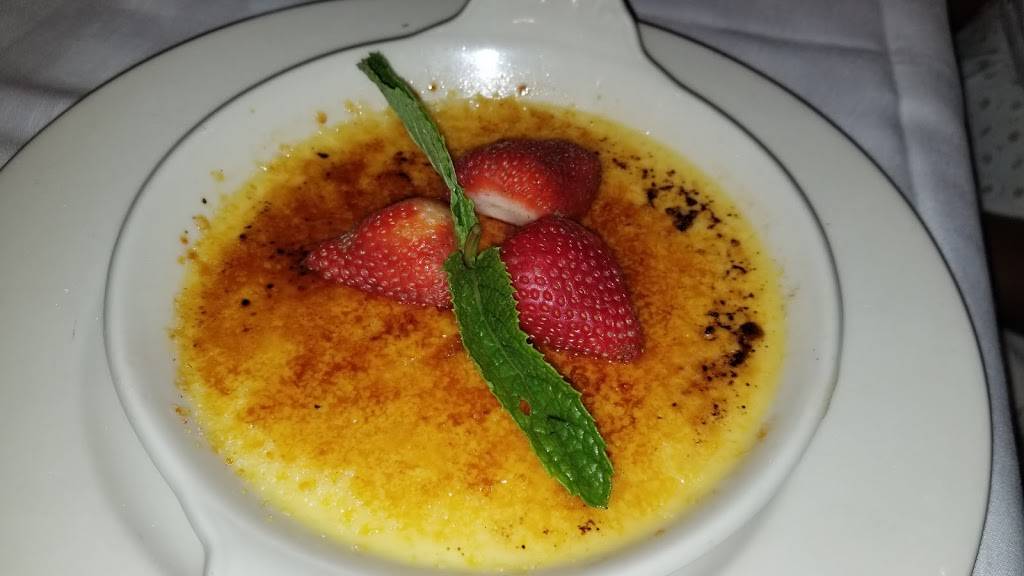 Maggianos Little Italy | restaurant | 5333 Wisconsin Ave NW, Washington, DC 20015, USA | 2029665500 OR +1 202-966-5500