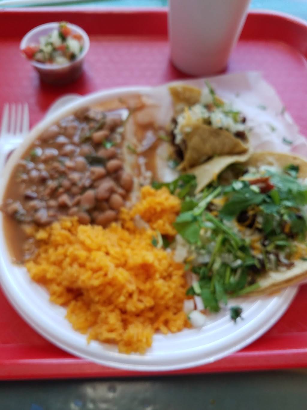 La Casa de Pollo Asado | restaurant | 221 National St, Elgin, IL 60120, USA | 8477423100 OR +1 847-742-3100