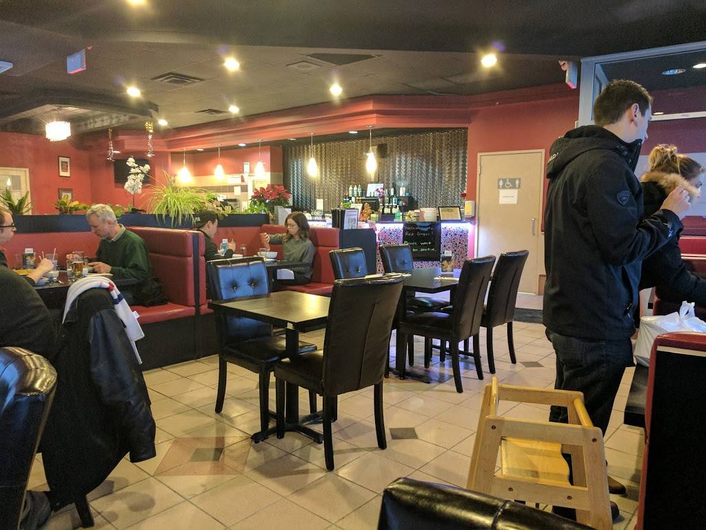 Kitchener Red Ginger Modern Thai+Viet Cuisine | restaurant | 465 Highland Rd W, Kitchener, ON N2M 5C6, Canada | 5199548088 OR +1 519-954-8088