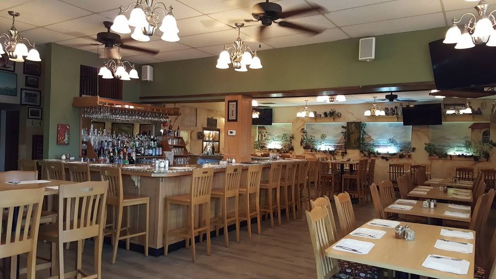 Arvada Villa Italian Restaurant | restaurant | 9609 W 57th Pl, Arvada, CO 80002, USA | 3034222385 OR +1 303-422-2385