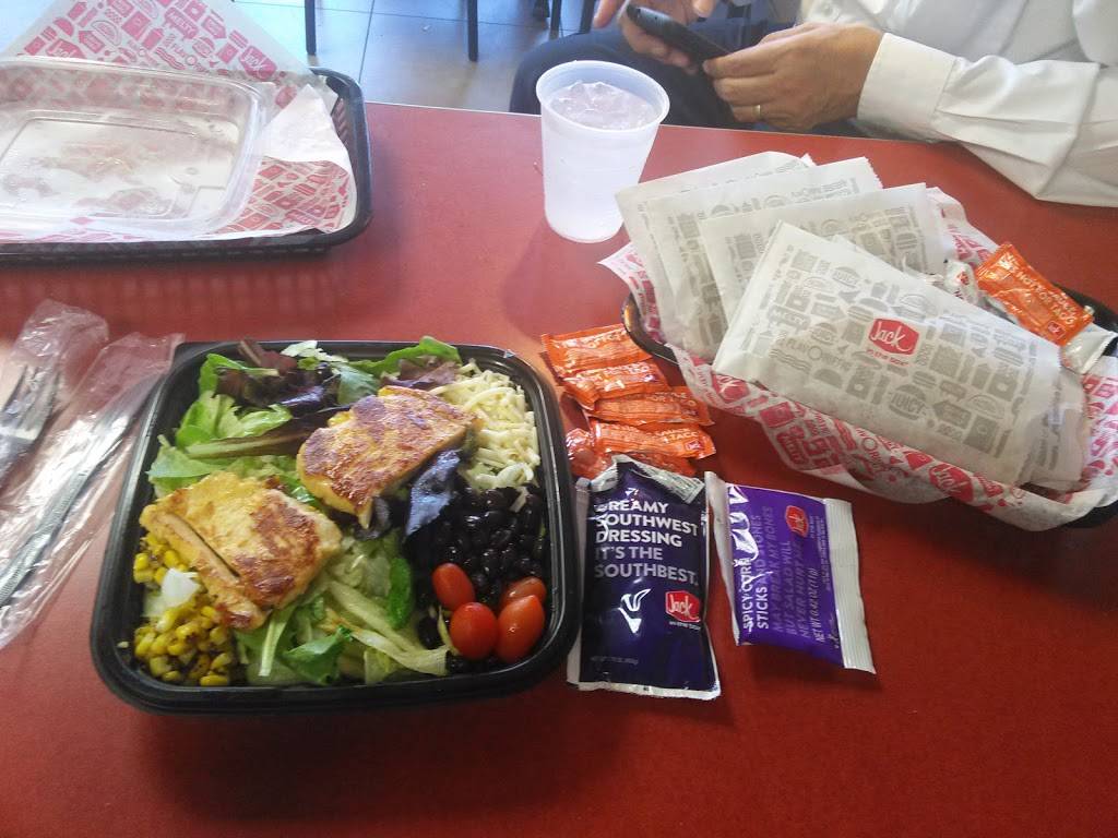 Jack in the Box | restaurant | 2502 S Harbor Blvd, Santa Ana, CA 92704, USA | 7146623563 OR +1 714-662-3563