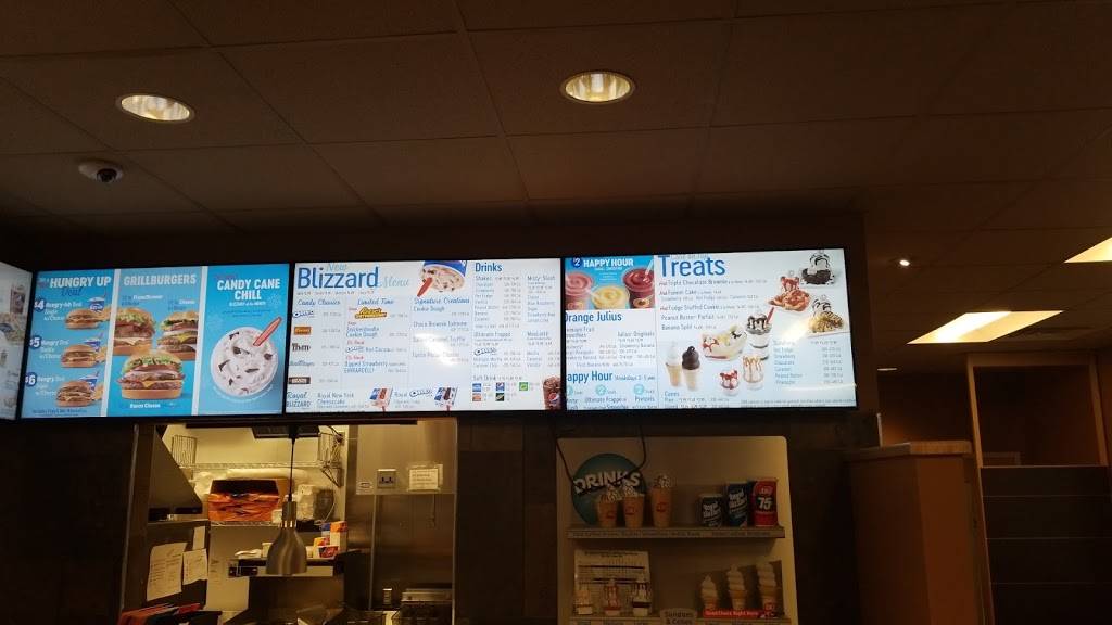 Dairy Queen Grill & Chill | restaurant | 475 N Knowles Ave, New Richmond, WI 54017, USA | 7152466443 OR +1 715-246-6443