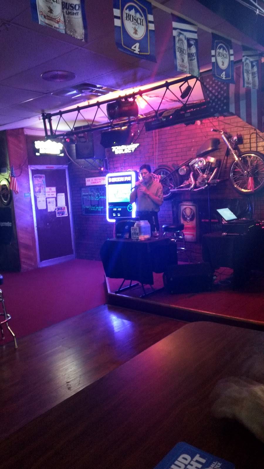 The Office | night club | 1107 W Florida Ave, Hemet, CA 92543, USA | 9516586558 OR +1 951-658-6558