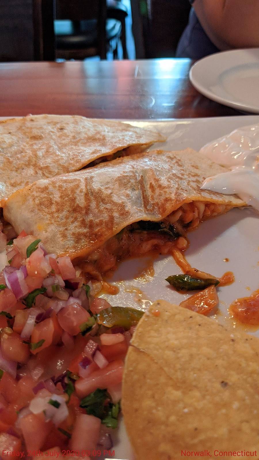 El Rancho Restaurant & Bar | restaurant | 21 N Main St, Norwalk, CT 06854, USA | 2038104479 OR +1 203-810-4479