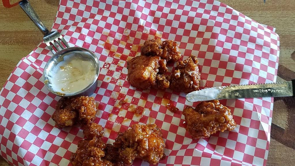 JJs Meat Shak | restaurant | 1607 Magnolia Ave, Buena Vista, VA 24416, USA | 5402611489 OR +1 540-261-1489