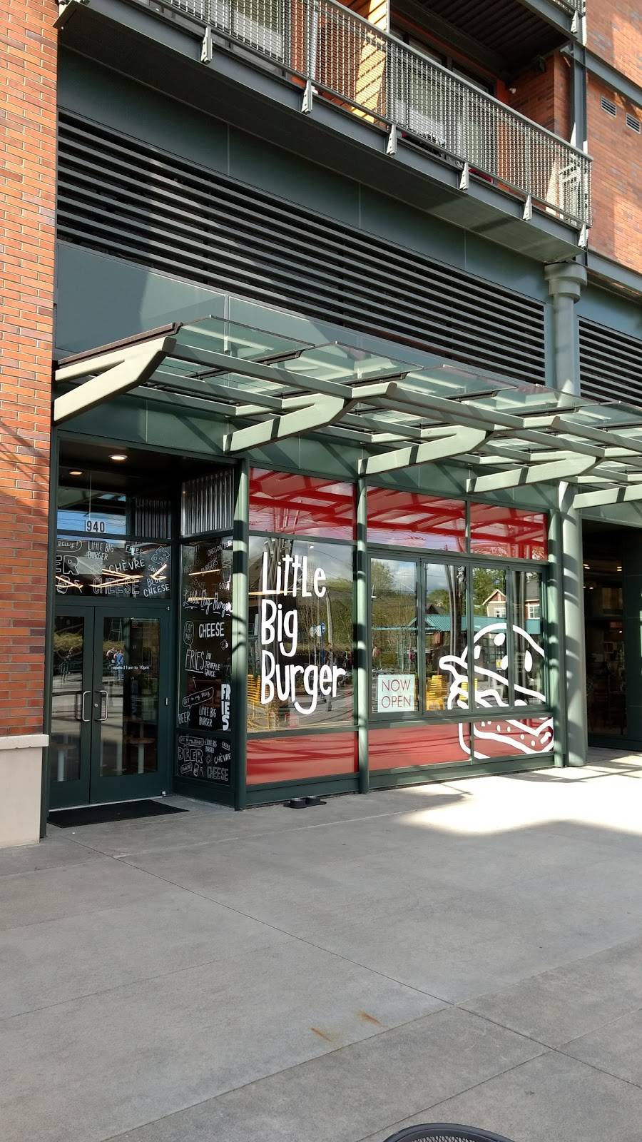 Little Big Burger - Orenco Station | restaurant | 940 NE Orenco Station Loop, Hillsboro, OR 97124, USA | 5033725452 OR +1 503-372-5452