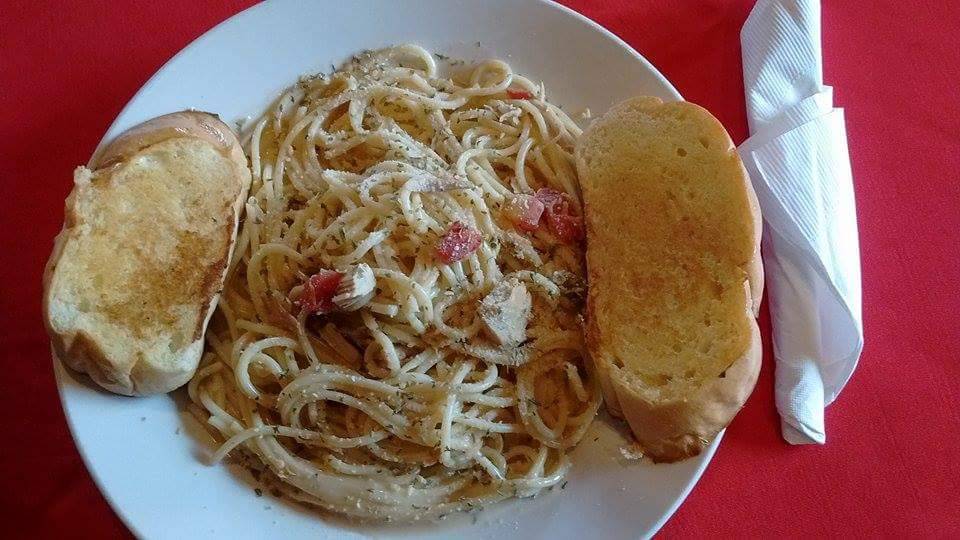 Dogwood Inn | restaurant | 2452 IL-26, Polo, IL 61064, USA | 8159462499 OR +1 815-946-2499