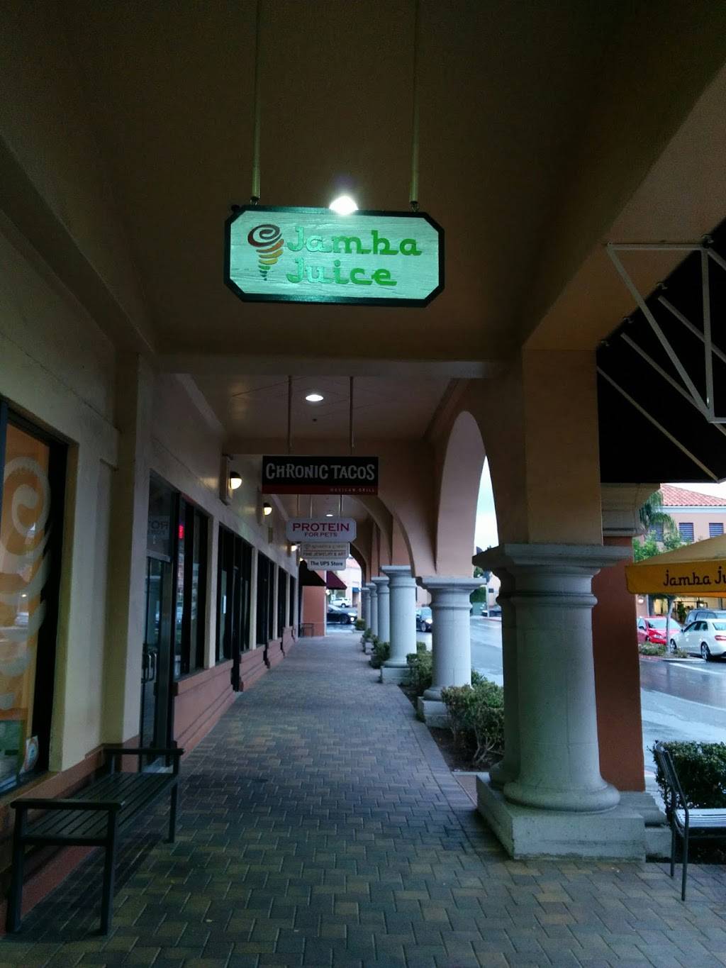 Jamba Juice The Center at Rancho Niguel | restaurant | 28241 Crown Valley Pkwy, Laguna Niguel, CA 92677, USA | 9494252912 OR +1 949-425-2912