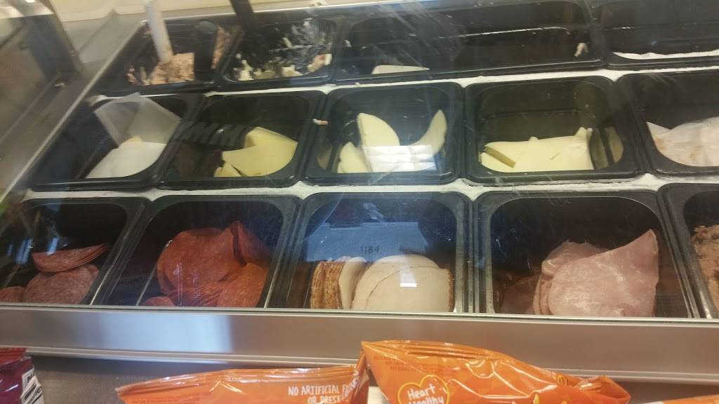 Subway Restaurants | restaurant | 1184 Smallwood Dr W, A-03, St Charles Towne Plaza, Waldorf, MD 20603, USA | 3013742122 OR +1 301-374-2122