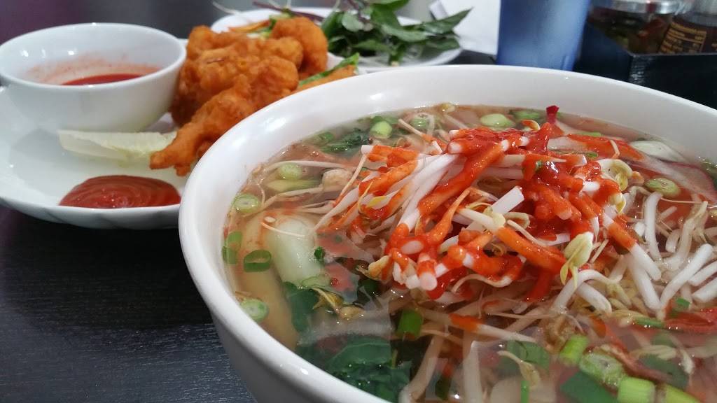 Phở Saigon Bay Restaurant | restaurant | 5756 Pacific Ave #14, Stockton, CA 95207, USA | 2094775972 OR +1 209-477-5972