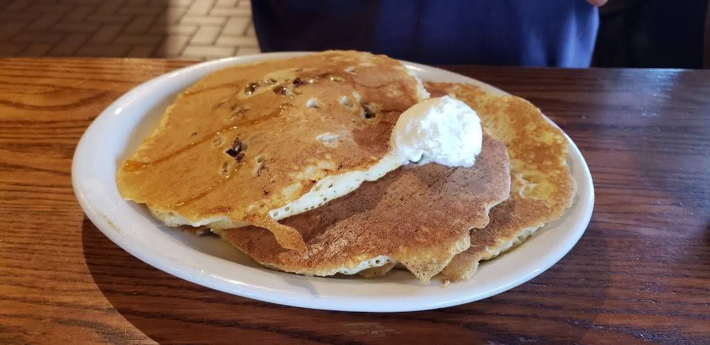 Cracker Barrel Old Country Store | restaurant | 699 Citadel Rd, Orangeburg, SC 29118, USA | 8035364773 OR +1 803-536-4773