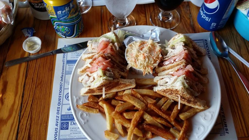 Restaurant La Vieille Gare de Richmond | restaurant | 739 Rue Principale Nord, Richmond, QC J0B 2H0, Canada | 8198266655 OR +1 819-826-6655