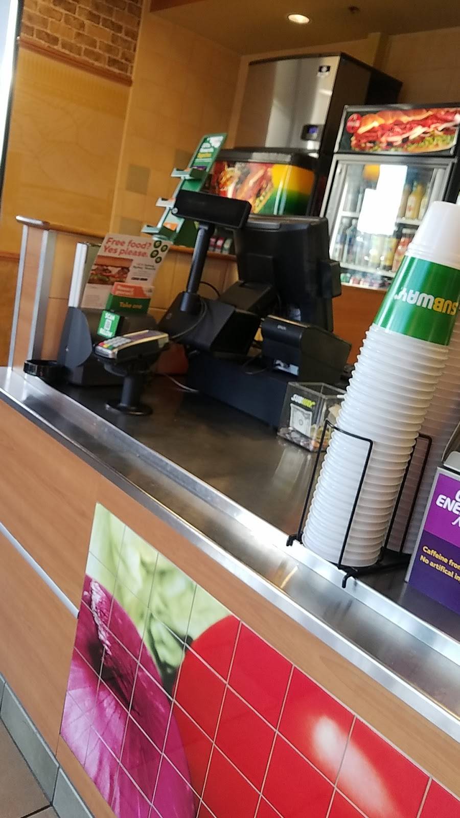 Subway Restaurants | restaurant | 10118 San Fernando Rd, Pacoima, CA 91331, USA | 8188994110 OR +1 818-899-4110