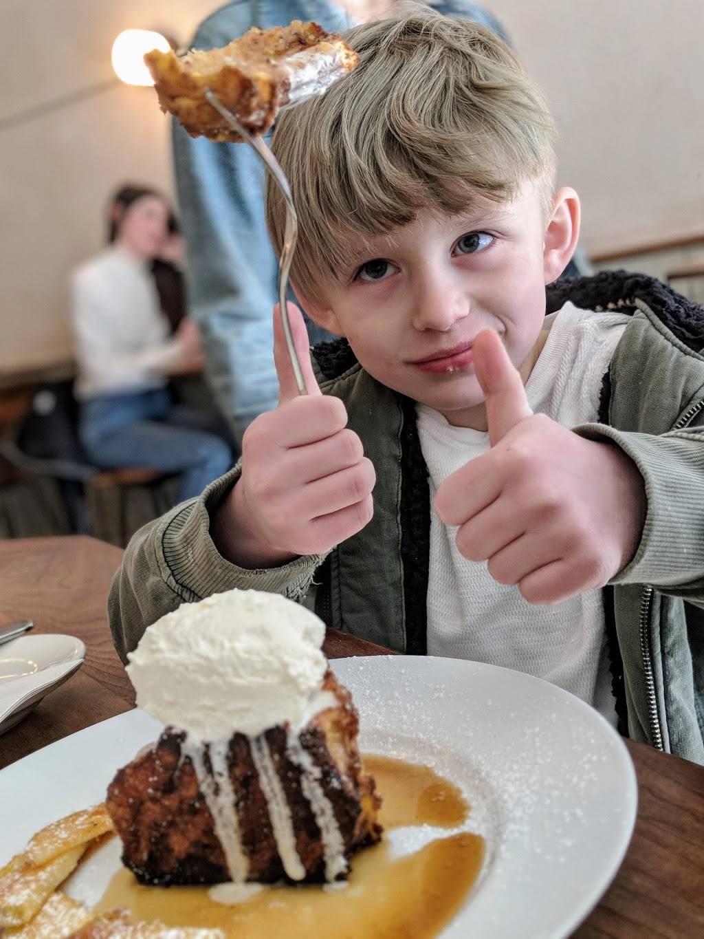 21 Greenpoint | restaurant | 21 Greenpoint Ave, Brooklyn, NY 11222, USA | 7183838833 OR +1 718-383-8833