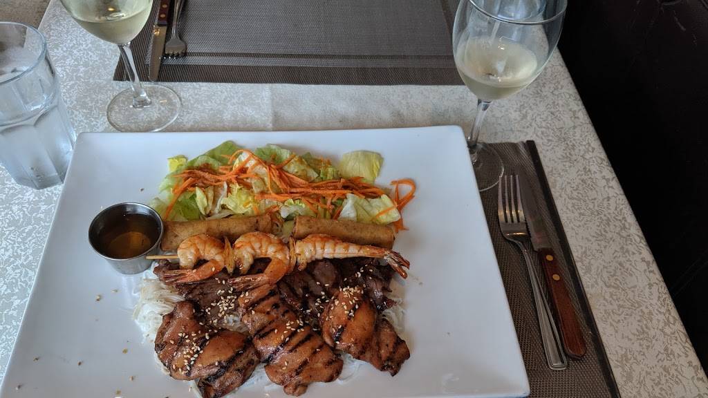Restaurant Vietnamien Le Petit Saigon | restaurant | 4819 Boulevard Taschereau, Greenfield Park, QC J4V 3A3, Canada | 4504869300 OR +1 450-486-9300