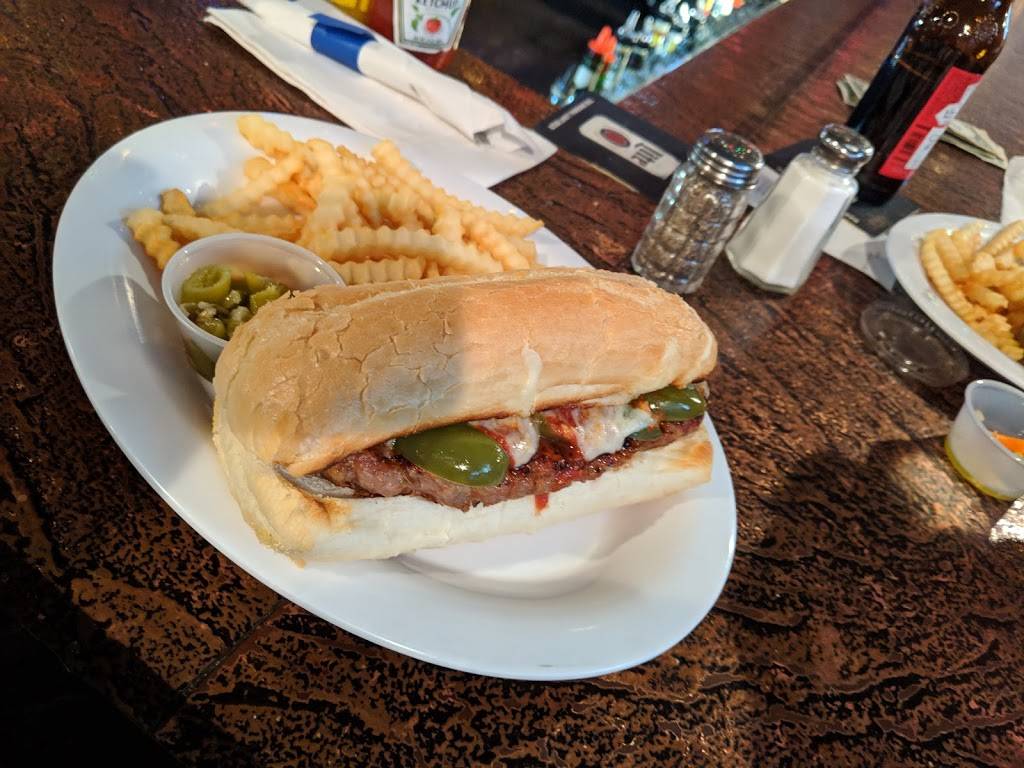 Fanellas Pizza & Pub | restaurant | 26842 IL-134, Ingleside, IL 60041, USA | 8475468282 OR +1 847-546-8282