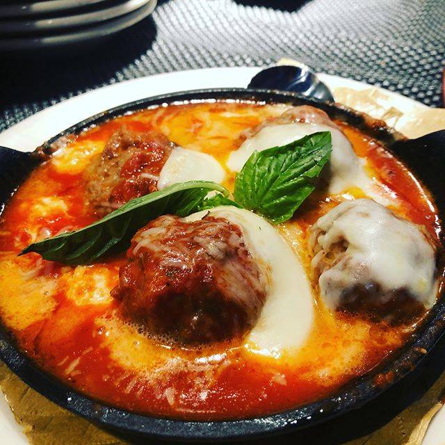 Basta Restaurant | restaurant | 28863 Agoura Rd, Agoura Hills, CA 91301, USA | 8188652019 OR +1 818-865-2019