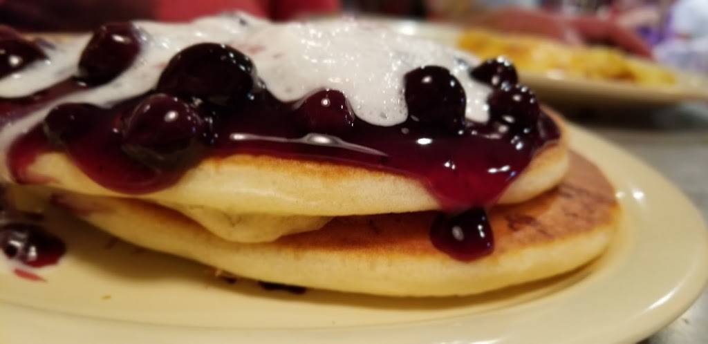 Smoky Mountain Pancake House | restaurant | 4050 Parkway, Pigeon Forge, TN 37863, USA | 8654536746 OR +1 865-453-6746