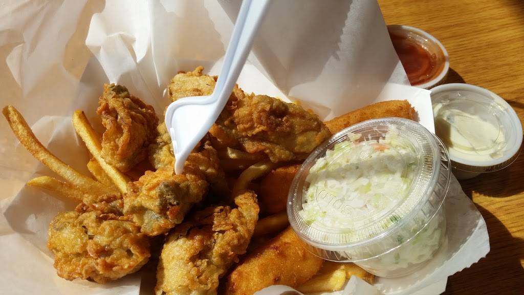 Carolina Fish Fry | restaurant | 4023 Market St, Wilmington, NC 28403, USA | 9107697887 OR +1 910-769-7887