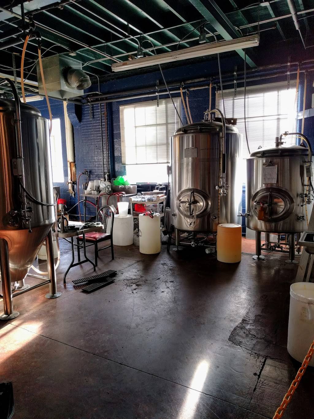 Kellys Brew Pub | restaurant | 3222 Central Ave SE, Albuquerque, NM 87106, USA | 5052622739 OR +1 505-262-2739