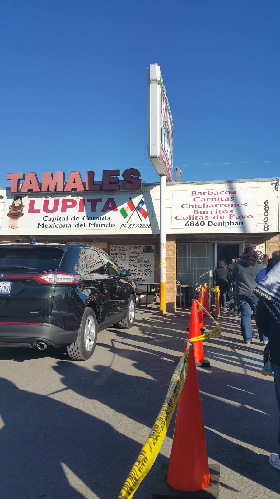 Tamales Lupita | restaurant | 6860 Doniphan Dr B, Canutillo, TX 79835, USA | 9158772208 OR +1 915-877-2208