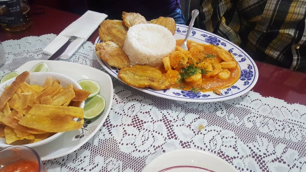 Castle Sports Bar & Restaurant | restaurant | 189 Bloomfield Ave, Newark, NJ 07104, USA | 9734971100 OR +1 973-497-1100