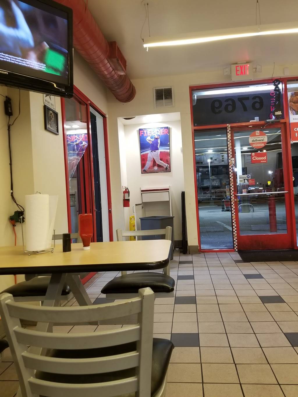 PTS FRIED CHICKEN AND FISH | restaurant | 6769 Abrams Rd, Dallas, TX 75231, USA | 2142990344 OR +1 214-299-0344