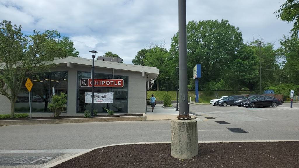 Chipotle Mexican Grill | restaurant | 701 E Cathedral Rd, Philadelphia, PA 19128, USA | 2673314280 OR +1 267-331-4280