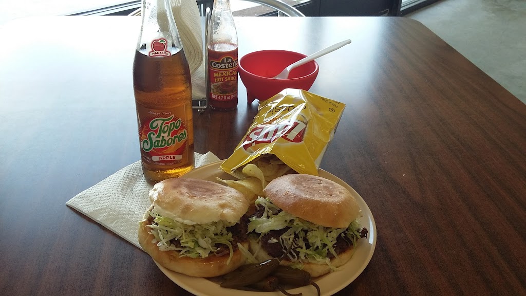 Loncheria El Popo | restaurant | 2329 Jacaman Rd Ste 2, Laredo, TX 78041, USA | 9565680126 OR +1 956-568-0126