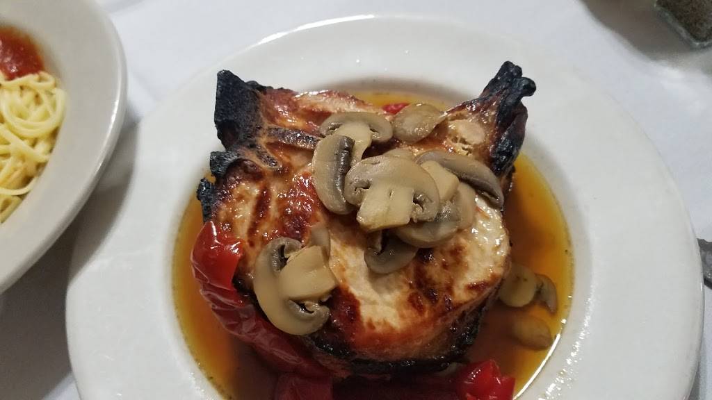 Two Toms | restaurant | 255 3rd Ave, Brooklyn, NY 11215, USA | 7188758689 OR +1 718-875-8689