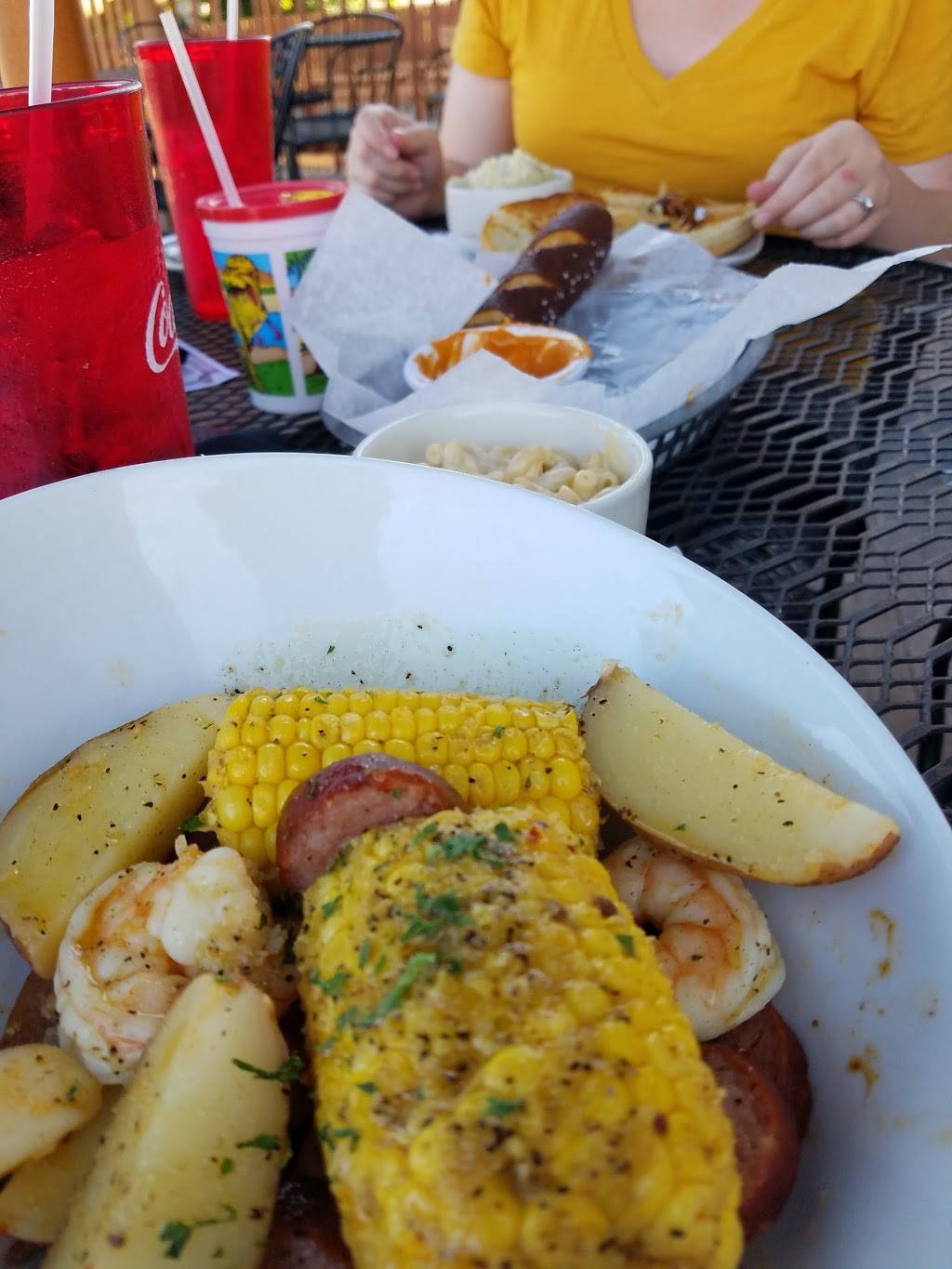 Floyd County Brewing Company | restaurant | 129 W Main St, New Albany, IN 47150, USA | 4705882337 OR +1 470-588-2337