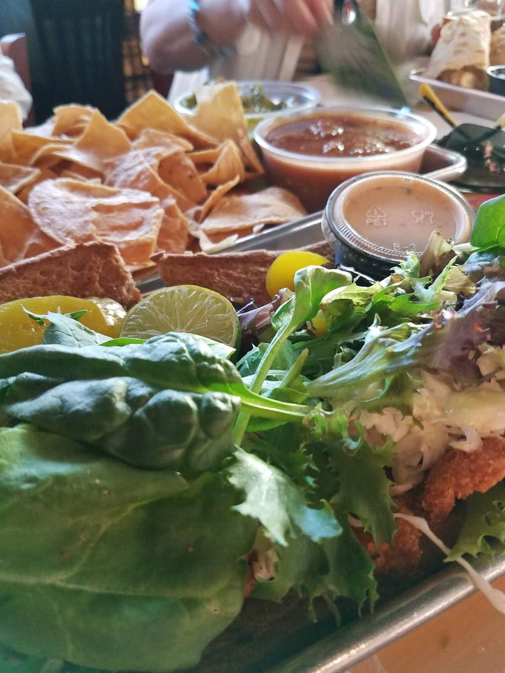 Lavaca St Bar | restaurant | 3121 S Lamar Blvd, Austin, TX 78704, USA | 5122913407 OR +1 512-291-3407