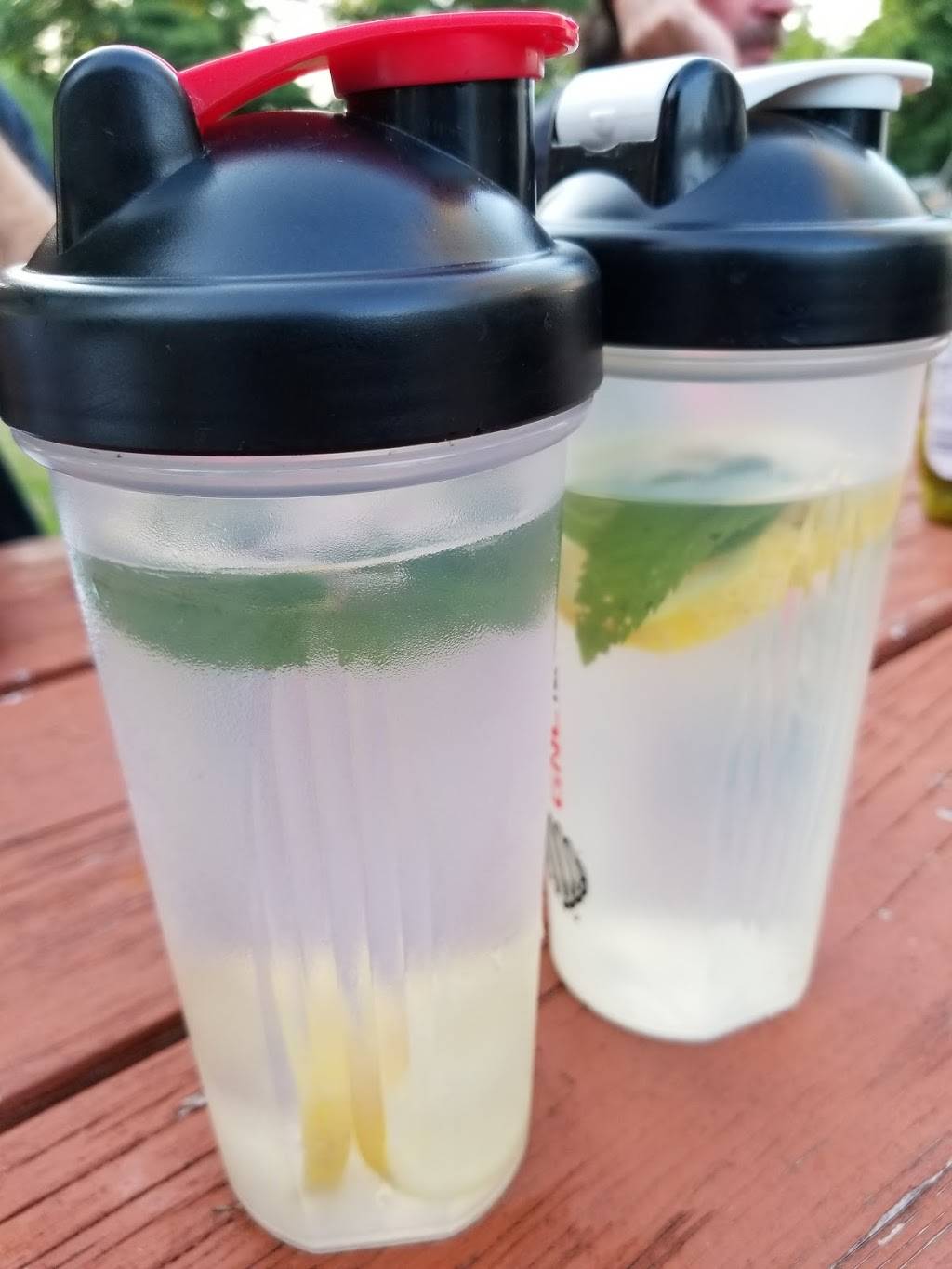 Ritas Italian Ice & Frozen Custard | restaurant | 3175 NJ-27, Franklin Park, NJ 08823, USA | 7328210385 OR +1 732-821-0385