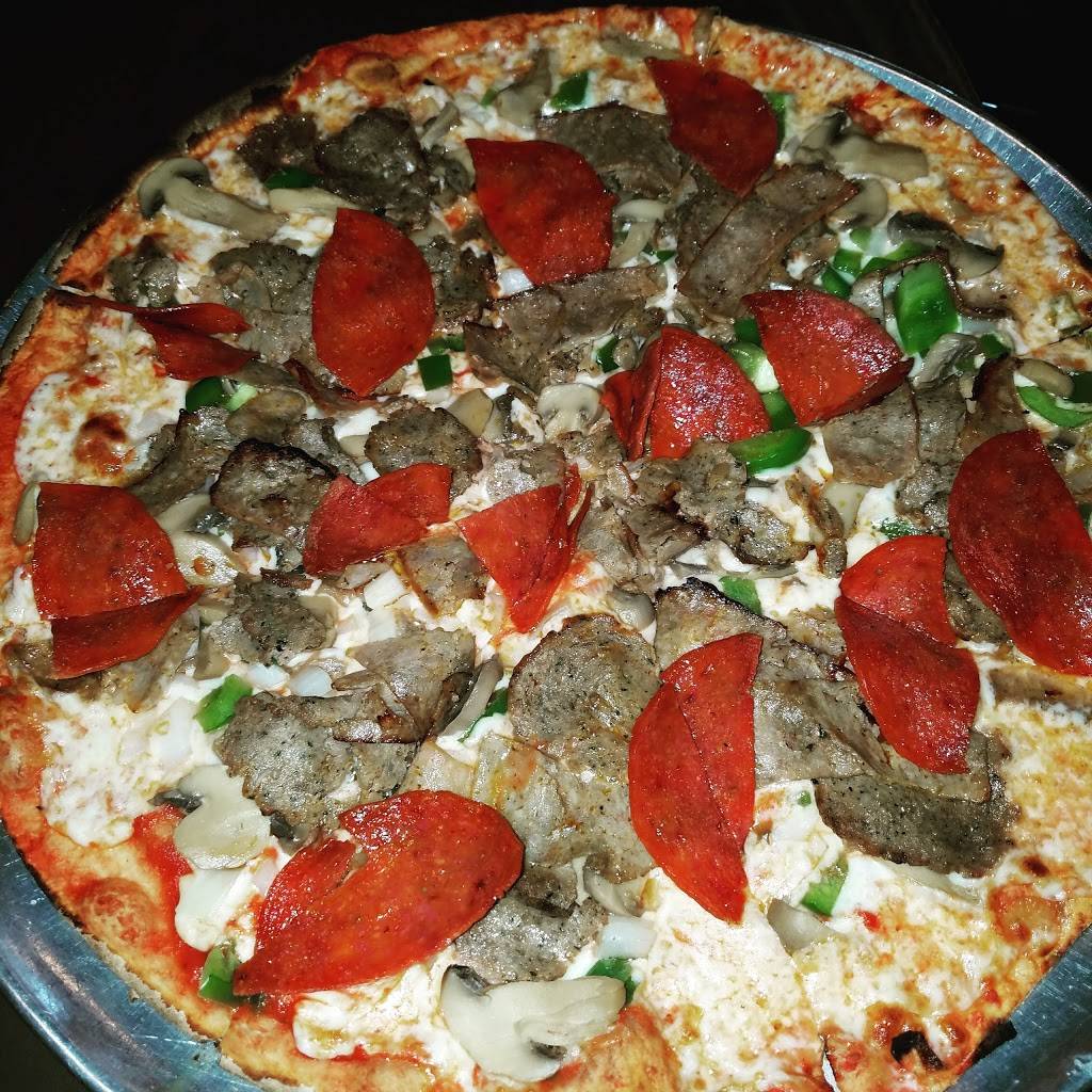 Eddies Pizza | restaurant | 2048 Hillside Avenue, New Hyde Park, NY 11040, USA | 5163549780 OR +1 516-354-9780
