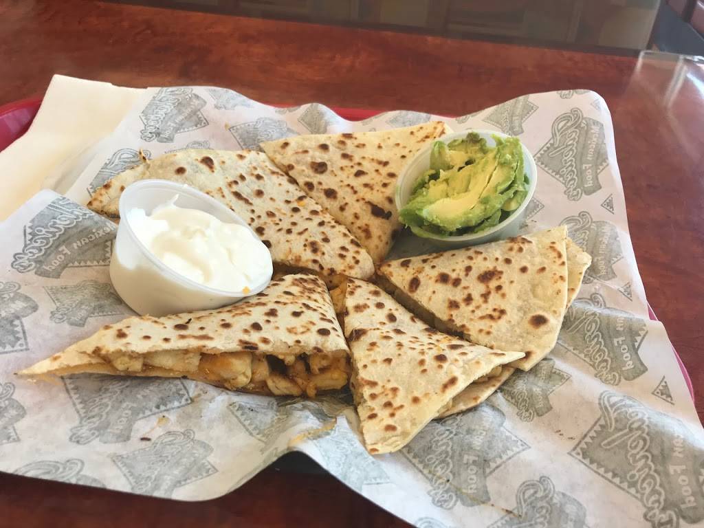 Federicos Mexican Food | restaurant | 6645 W Thomas Rd, Phoenix, AZ 85033, USA | 6232472719 OR +1 623-247-2719