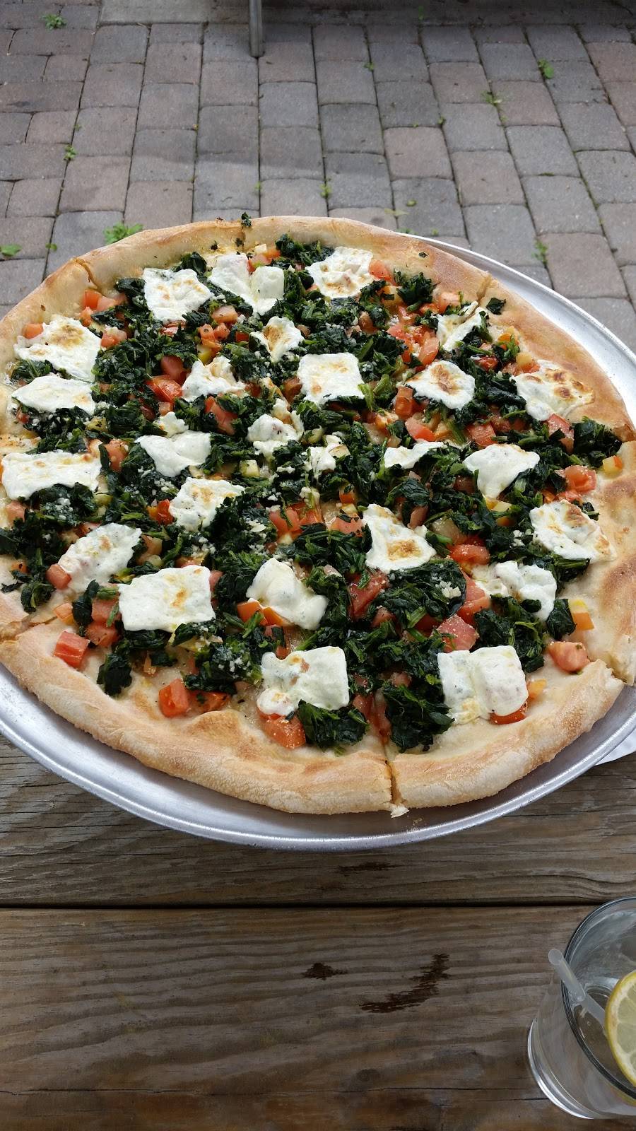 IL Forno Brick Oven Pizza | meal delivery | 1536 Paterson Plank Rd, Secaucus, NJ 07094, USA | 2018646576 OR +1 201-864-6576