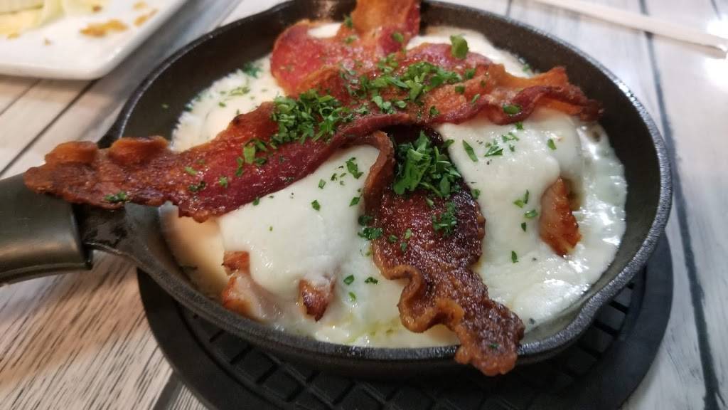 The Southern Lilly | restaurant | 727 Gold Hill Pl S, Woodland Park, CO 80863, USA | 7198961053 OR +1 719-896-1053