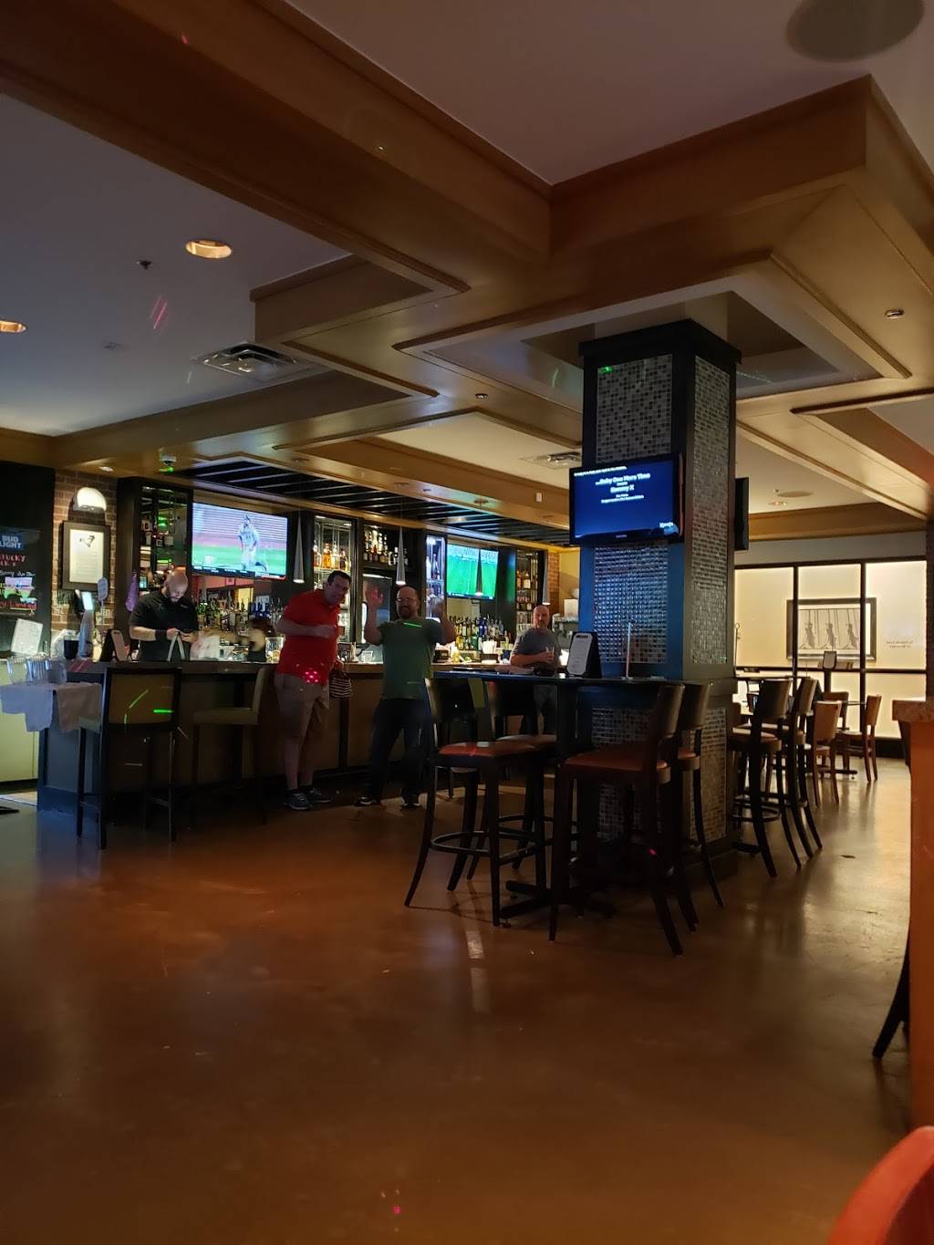 Remingtons Sports Bar | restaurant | 1902 E 71st St, Tulsa, OK 74136, USA | 9185233587 OR +1 918-523-3587